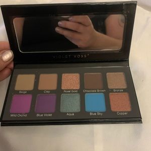 Violet Voss Essentials 2 Palette